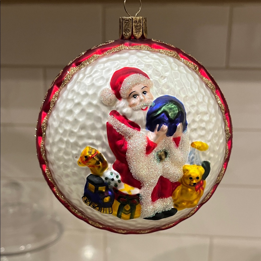 Waterford Holiday Heirlooms Santa Holding Globe Handblown Glass Ornament
